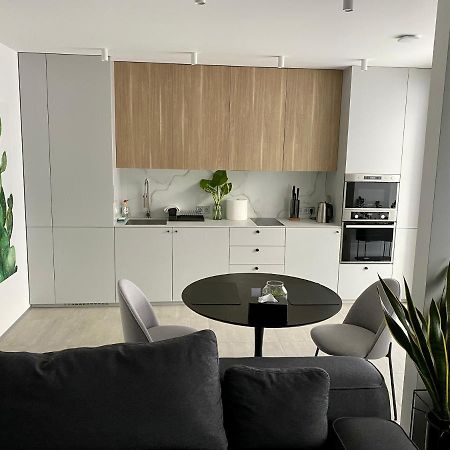 Caсtus Apartments 1 Ιβανό-Φρανκίβσκ Εξωτερικό φωτογραφία