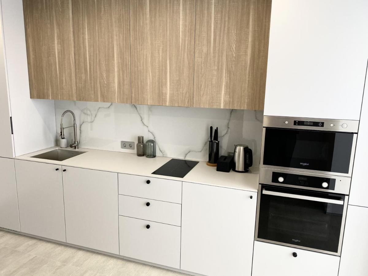 Caсtus Apartments 1 Ιβανό-Φρανκίβσκ Εξωτερικό φωτογραφία