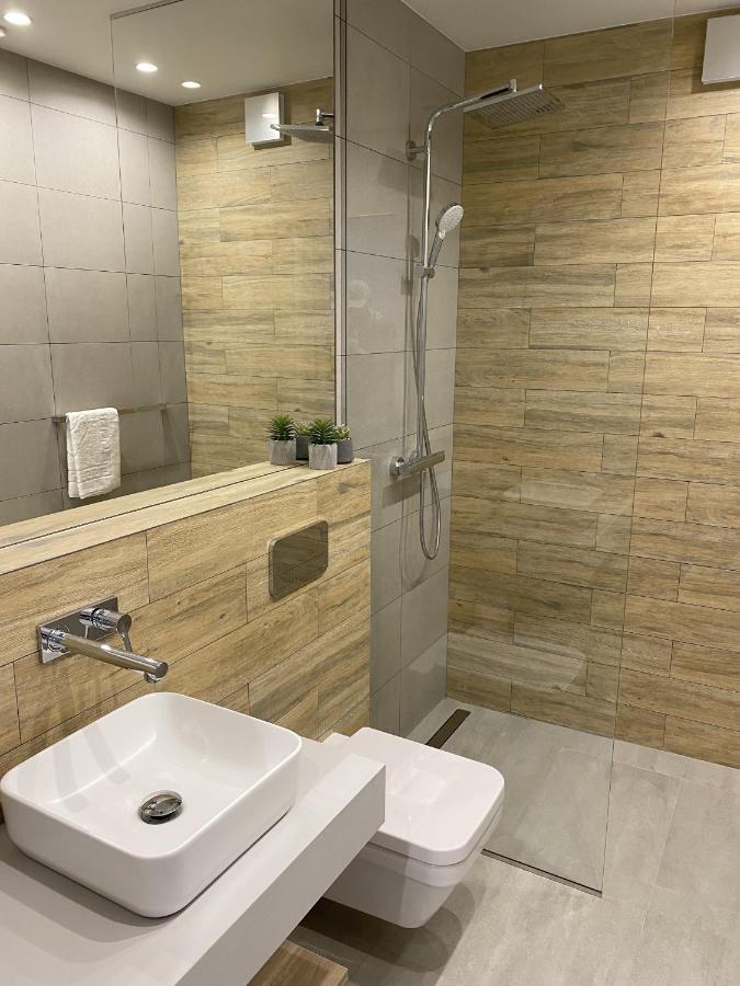 Caсtus Apartments 1 Ιβανό-Φρανκίβσκ Εξωτερικό φωτογραφία